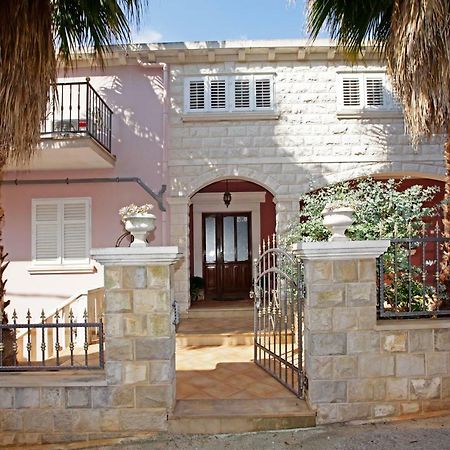 Apartment Ambroz Vela Luka Luaran gambar